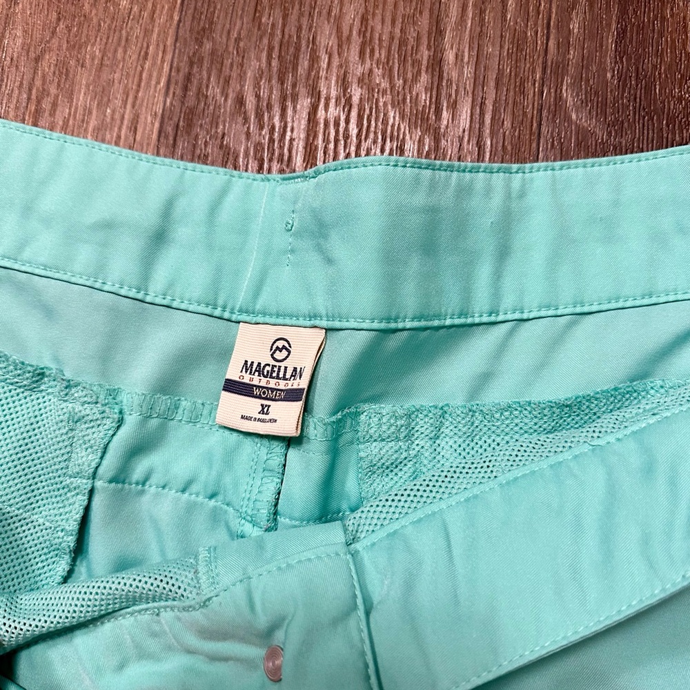 Magellan XL women’s shorts